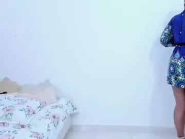 _lakshmi_hotx Image 16