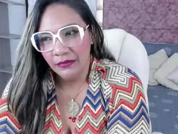 _lakshmi_hotx Image 8