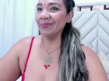 _lakshmi_hotx Image 9