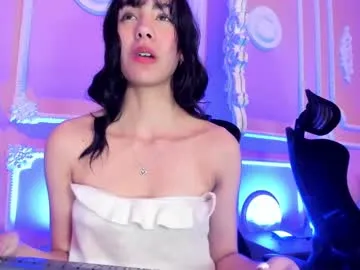 aitanajohns Image 12