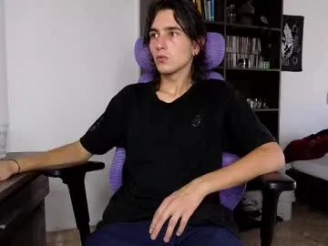 alex_connorr Image 13