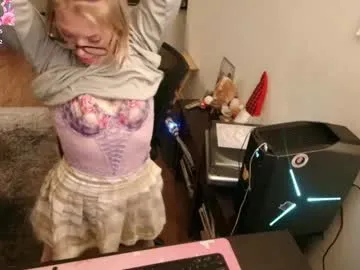 aliceliddell710 Image 16