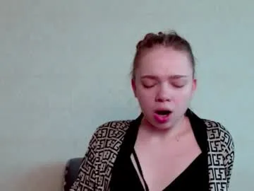 aliiice_stone Image 2