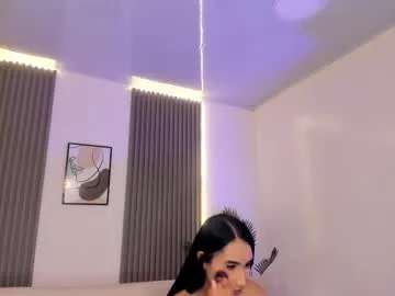 amara_lewiis Image 19