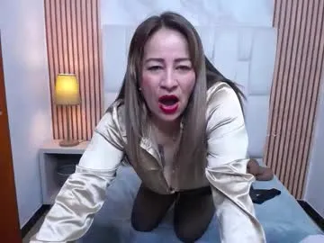 amell_thomson Image 14