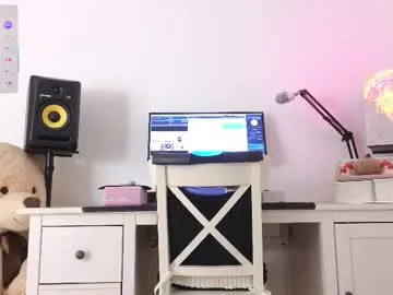 anabelle_wet Image 14