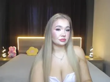 anastacyyellig Image 11