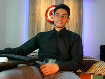 andrew_elliot Image 10