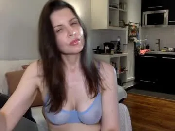 angeladarkk Image 14