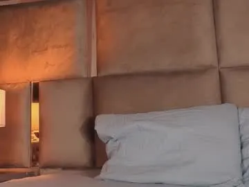 angelinepossy Image 11