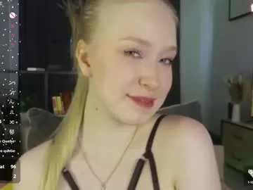 angelkissmee Image 11