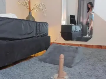 angieebaezz's Thumb Image