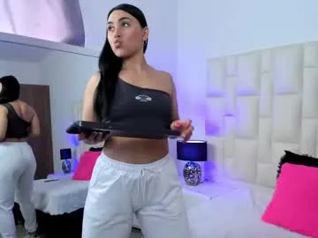 ariana_rouse_ Image 6