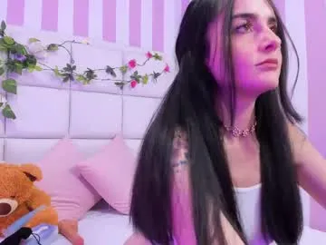 ashley_petit Image 3