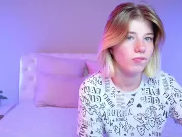 bella_amoury Image 2