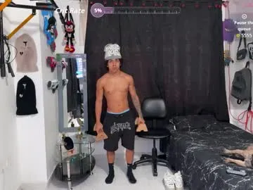 bradley_strong_ Image 18