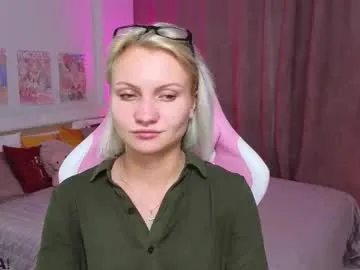 cameron_loving Image 16