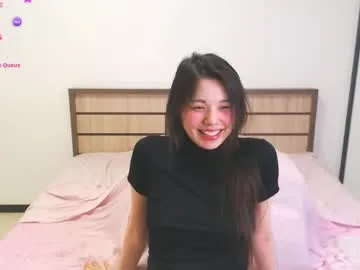 candy_milika Image 4