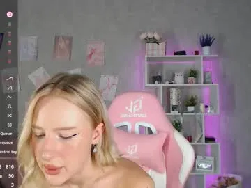 cassie_hunter Image 6