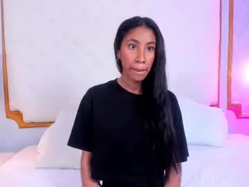 chiara_evanns's Thumb Image