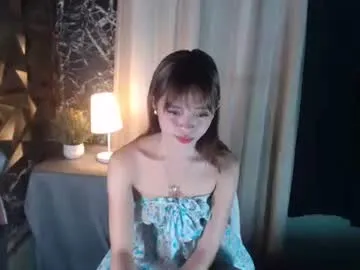 christin_gray Image 11