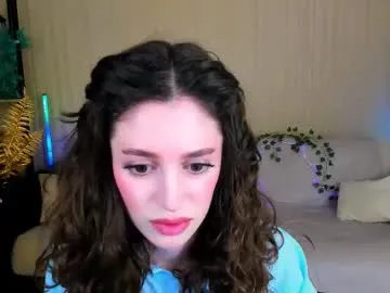 christinaconteeree Image 2