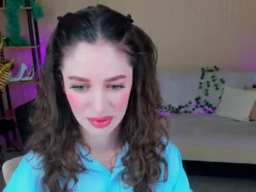 christinaconteeree Image 9