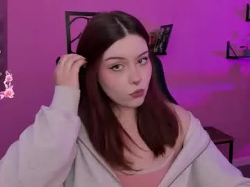 coralinekeyns Image 7