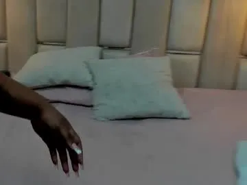 curvy_alyanna Image 8