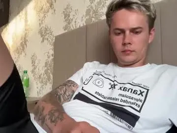 danny_love01 Image 10