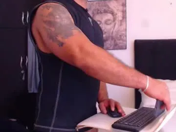 derek_group Image 11