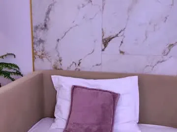 elizabethcash Image 12