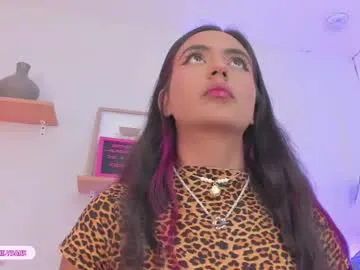 emilyy_bank Image 11