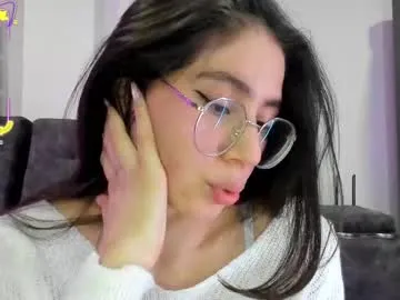 emma_sandovaal Image 6