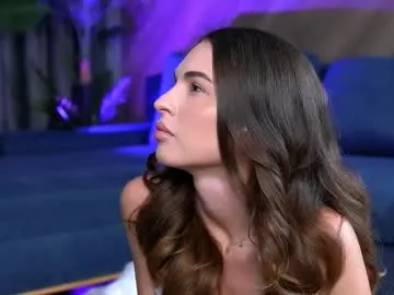 esmeainsley Image 13