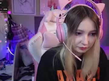 evie_rosen's Thumb Image