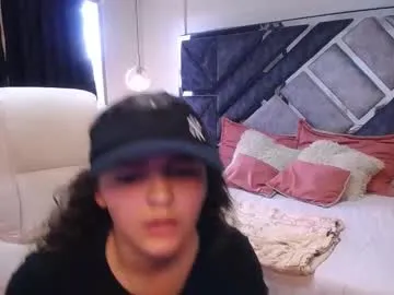 giia_moroe's Thumb Image