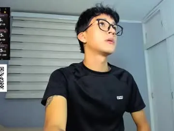 guy_veryhot1 Image 15