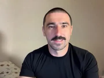 hard_to_obey Image 7