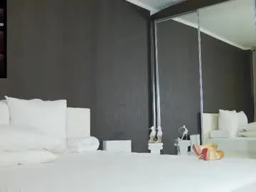 hefner_girl Image 18