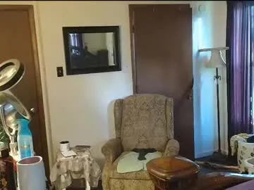 hidden_gold_milf Image 7