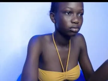 horny_pettie Image 5