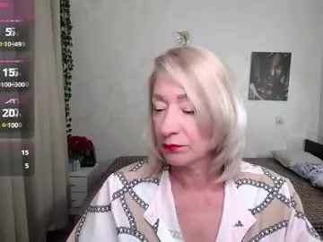 hunters_woman Image 7