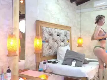 juliana_mendez25 Image 2