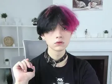 justin_twinkboy Image 10