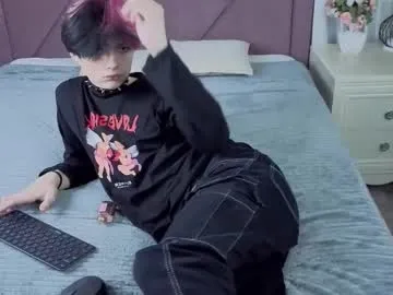 justin_twinkboy Image 13