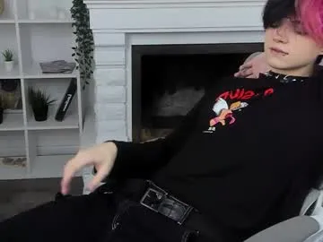 justin_twinkboy Image 14