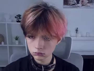 justin_twinkboy Image 2