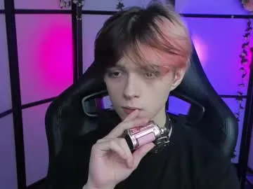 justin_twinkboy Image 3