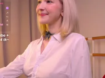 kisskiss_muah Image 6